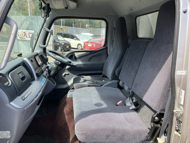 三菱ふそうキャンターパネルウイング小型（2t・3t）[写真32]