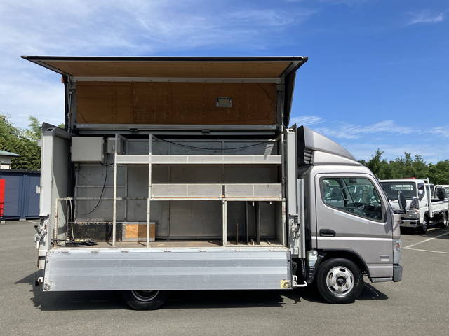 三菱ふそうキャンターパネルウイング小型（2t・3t）[写真06]