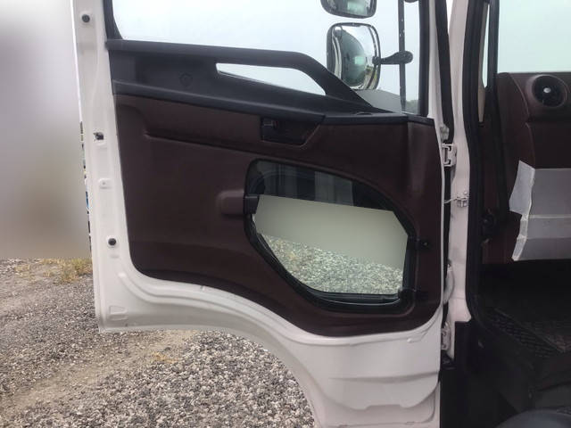 日野レンジャーアルミウイング増トン（6t・8t）[写真27]