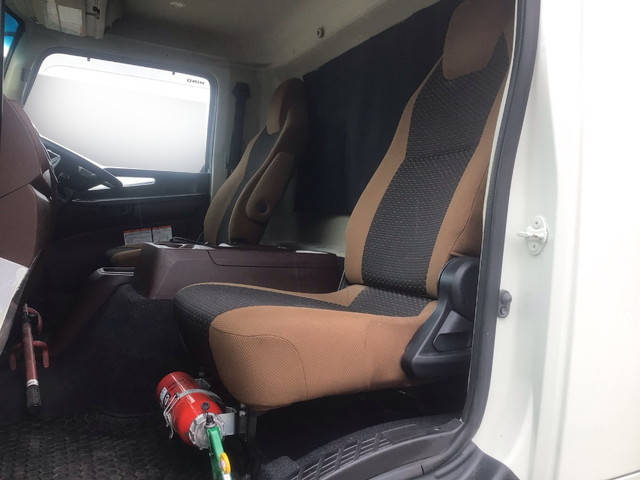 日野レンジャーアルミウイング増トン（6t・8t）[写真28]