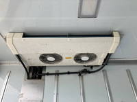 いすゞエルフ冷凍車（冷蔵車）小型（2t・3t）[写真18]