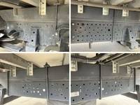 いすゞエルフ冷凍車（冷蔵車）小型（2t・3t）[写真24]