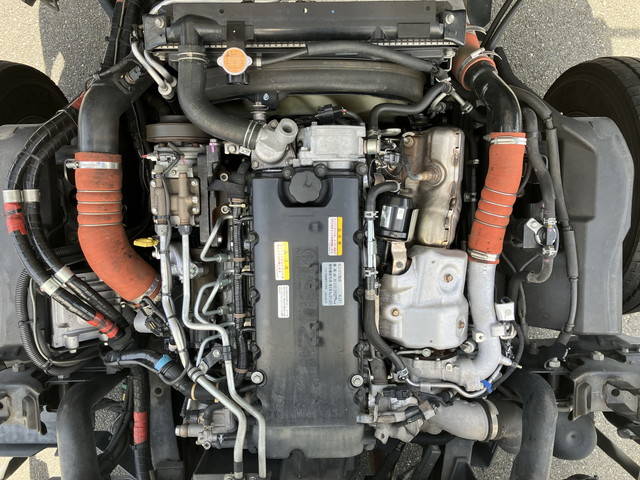 いすゞエルフ冷凍車（冷蔵車）小型（2t・3t）[写真28]