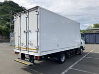 いすゞエルフ冷凍車（冷蔵車）小型（2t・3t）[写真02]