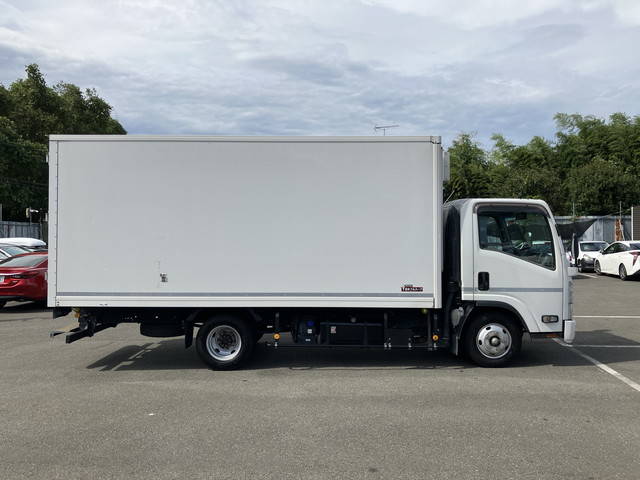 いすゞエルフ冷凍車（冷蔵車）小型（2t・3t）[写真07]