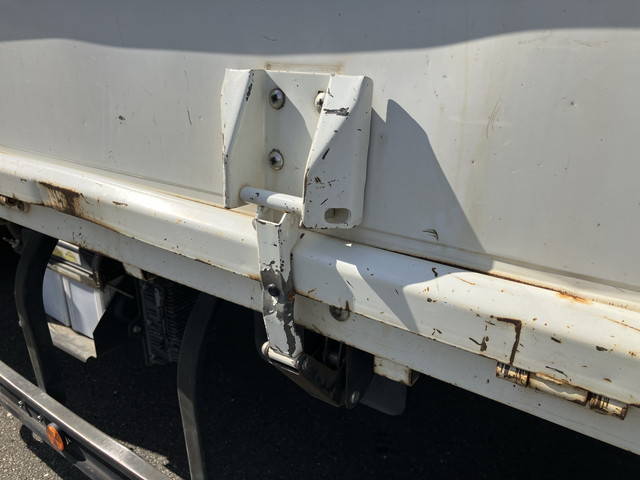 三菱ふそうキャンタークレーン4段小型（2t・3t）[写真14]