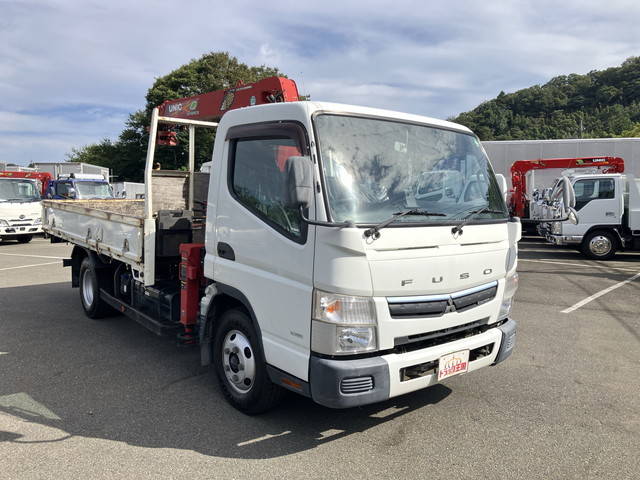 三菱ふそうキャンタークレーン4段小型（2t・3t）[写真03]