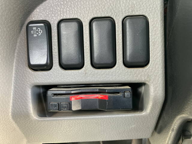 三菱ふそうキャンタークレーン4段小型（2t・3t）[写真38]