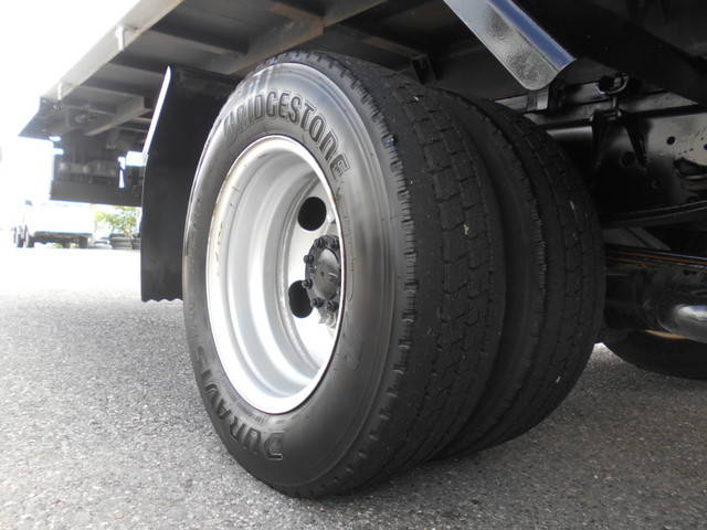 いすゞエルフセーフティローダー小型（2t・3t）[写真17]