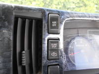 いすゞエルフセーフティローダー小型（2t・3t）[写真25]