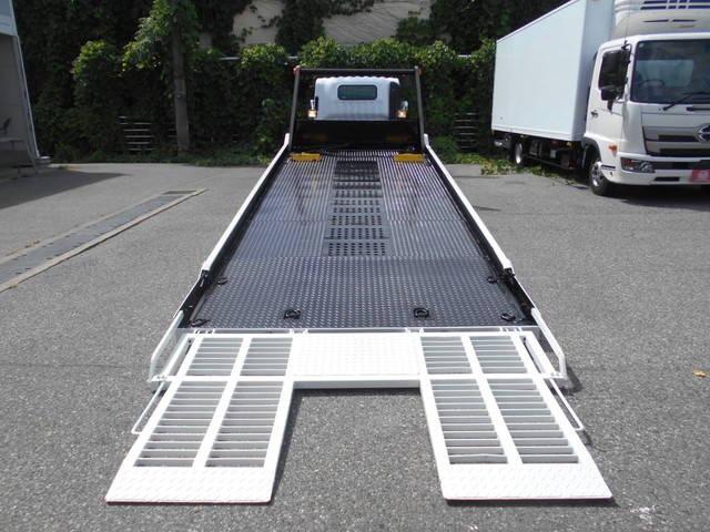 いすゞエルフセーフティローダー小型（2t・3t）[写真09]