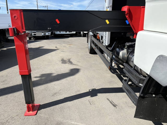 三菱ふそうファイタークレーン5段増トン（6t・8t）[写真16]