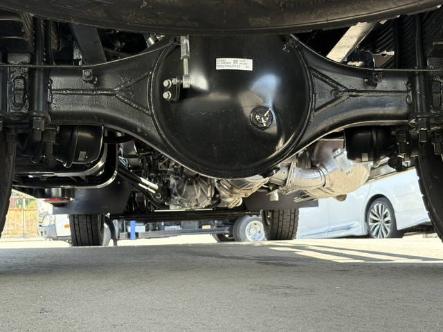 三菱ふそうファイタークレーン5段増トン（6t・8t）[写真22]