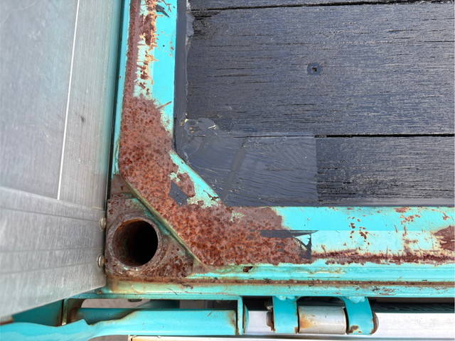 日野デュトロアルミブロック小型（2t・3t）[写真13]