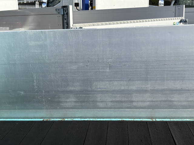 日野デュトロアルミブロック小型（2t・3t）[写真16]