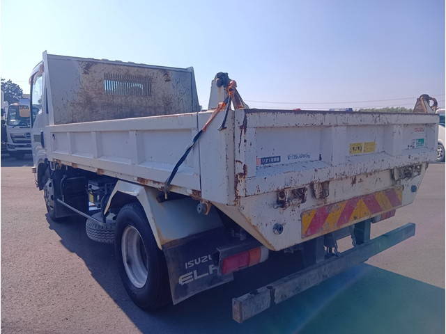 いすゞエルフローダーダンプ小型（2t・3t）[写真04]