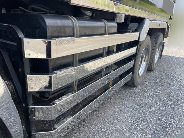 日野プロフィアダンプ大型（10t）[写真18]