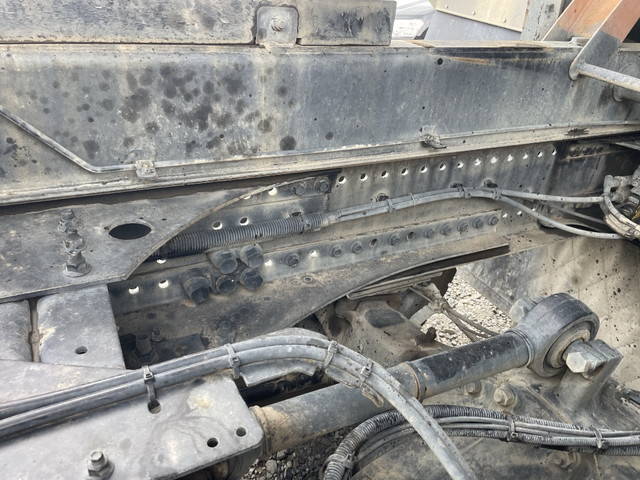 日野プロフィアダンプ大型（10t）[写真23]