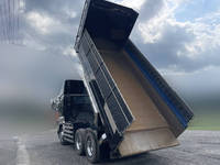 日野プロフィアダンプ大型（10t）[写真02]