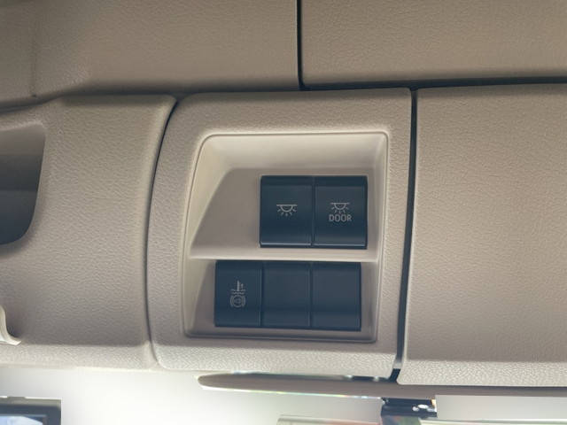 日野プロフィアダンプ大型（10t）[写真36]