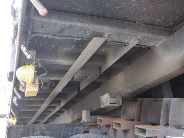 三菱ふそうファイターセーフティクレーン4段増トン（6t・8t）[写真10]