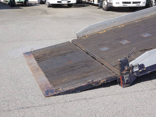 三菱ふそうファイターセーフティクレーン4段増トン（6t・8t）[写真16]