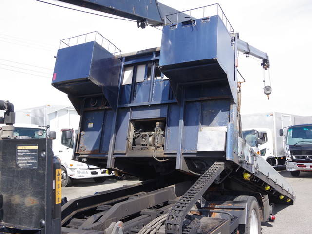 三菱ふそうファイターセーフティクレーン4段増トン（6t・8t）[写真18]