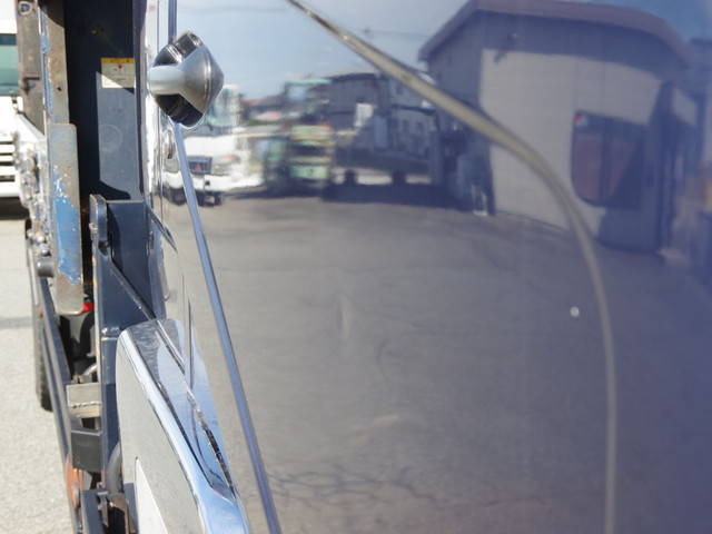 三菱ふそうファイターセーフティクレーン4段増トン（6t・8t）[写真29]