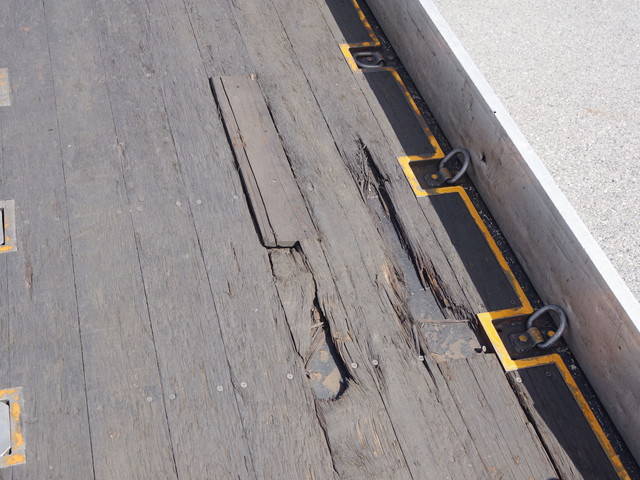 三菱ふそうファイターセーフティクレーン4段増トン（6t・8t）[写真32]