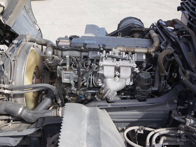 三菱ふそうファイターセーフティクレーン4段増トン（6t・8t）[写真33]