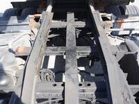 三菱ふそうファイターセーフティクレーン4段増トン（6t・8t）[写真10]