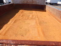 日野レンジャーダンプ中型（4t）[写真10]