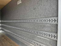 三菱ふそうキャンターアルミバン小型（2t・3t）[写真10]