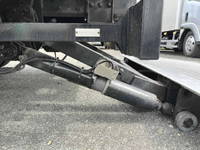 三菱ふそうキャンターアルミバン小型（2t・3t）[写真19]