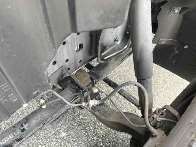 三菱ふそうキャンターアルミバン小型（2t・3t）[写真21]