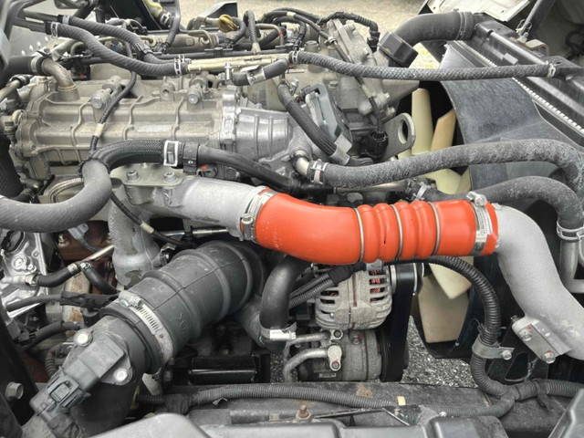 三菱ふそうキャンターアルミバン小型（2t・3t）[写真24]