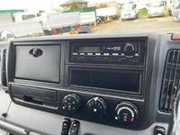 三菱ふそうキャンターアルミバン小型（2t・3t）[写真34]