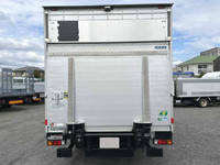 三菱ふそうキャンターアルミバン小型（2t・3t）[写真05]