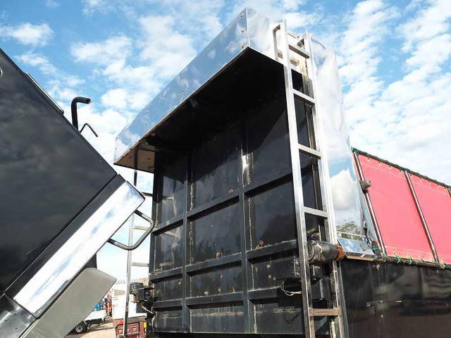 日野レンジャーダンプ中型（4t）[写真28]