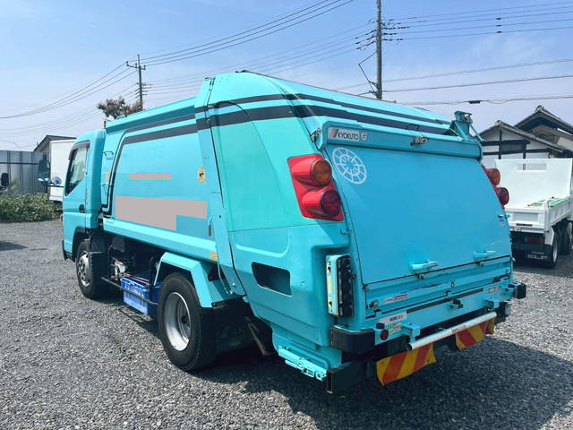 三菱ふそうキャンターパッカー車（塵芥車）小型（2t・3t）[写真02]