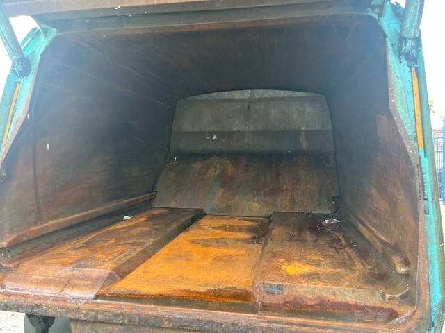 三菱ふそうキャンターパッカー車（塵芥車）小型（2t・3t）[写真20]