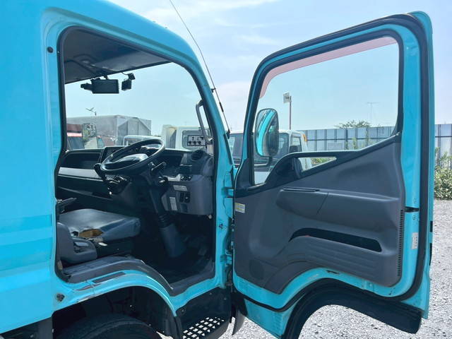 三菱ふそうキャンターパッカー車（塵芥車）小型（2t・3t）[写真29]