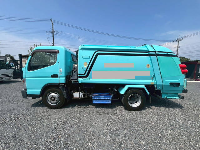 三菱ふそうキャンターパッカー車（塵芥車）小型（2t・3t）[写真07]