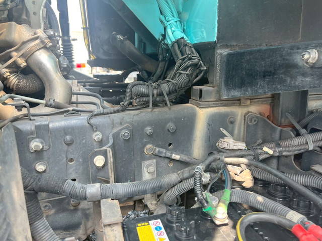 三菱ふそうキャンターパッカー車（塵芥車）小型（2t・3t）[写真09]