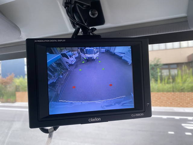 いすゞエルフ冷凍車（冷蔵車）小型（2t・3t）[写真17]