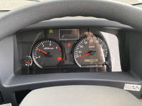 いすゞエルフ冷凍車（冷蔵車）小型（2t・3t）[写真19]