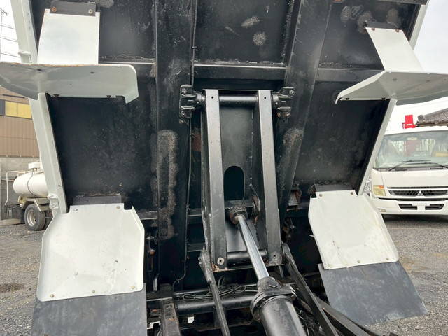 日野デュトロダンプ小型（2t・3t）[写真22]