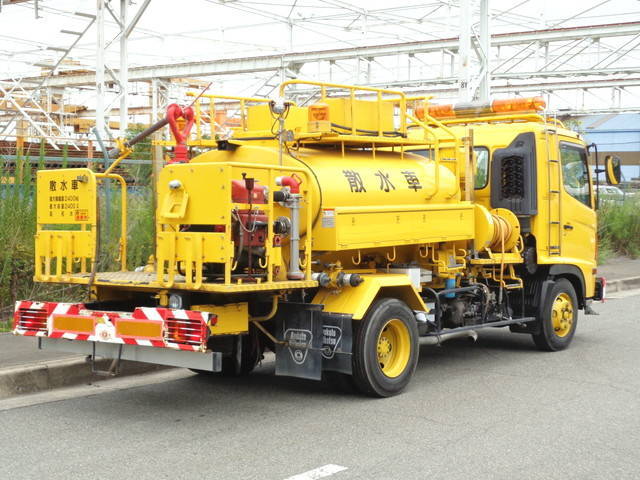 日野レンジャー散水車中型（4t）[写真02]