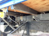 いすゞエルフクレーン4段小型（2t・3t）[写真22]