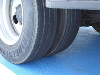 三菱ふそうキャンターアルミバン小型（2t・3t）[写真30]